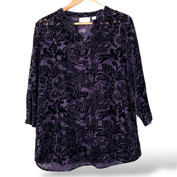 CHICO’S Burnout Velvet Top LARGE - Picture 3 of 10